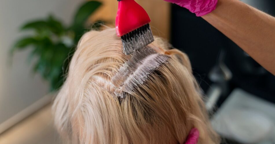 Красить волосы или нет