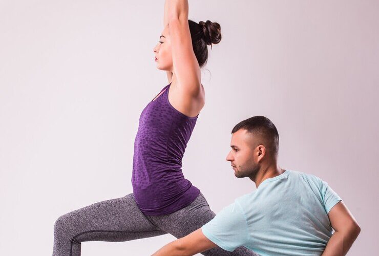 Парная йога: асаны для тренировок