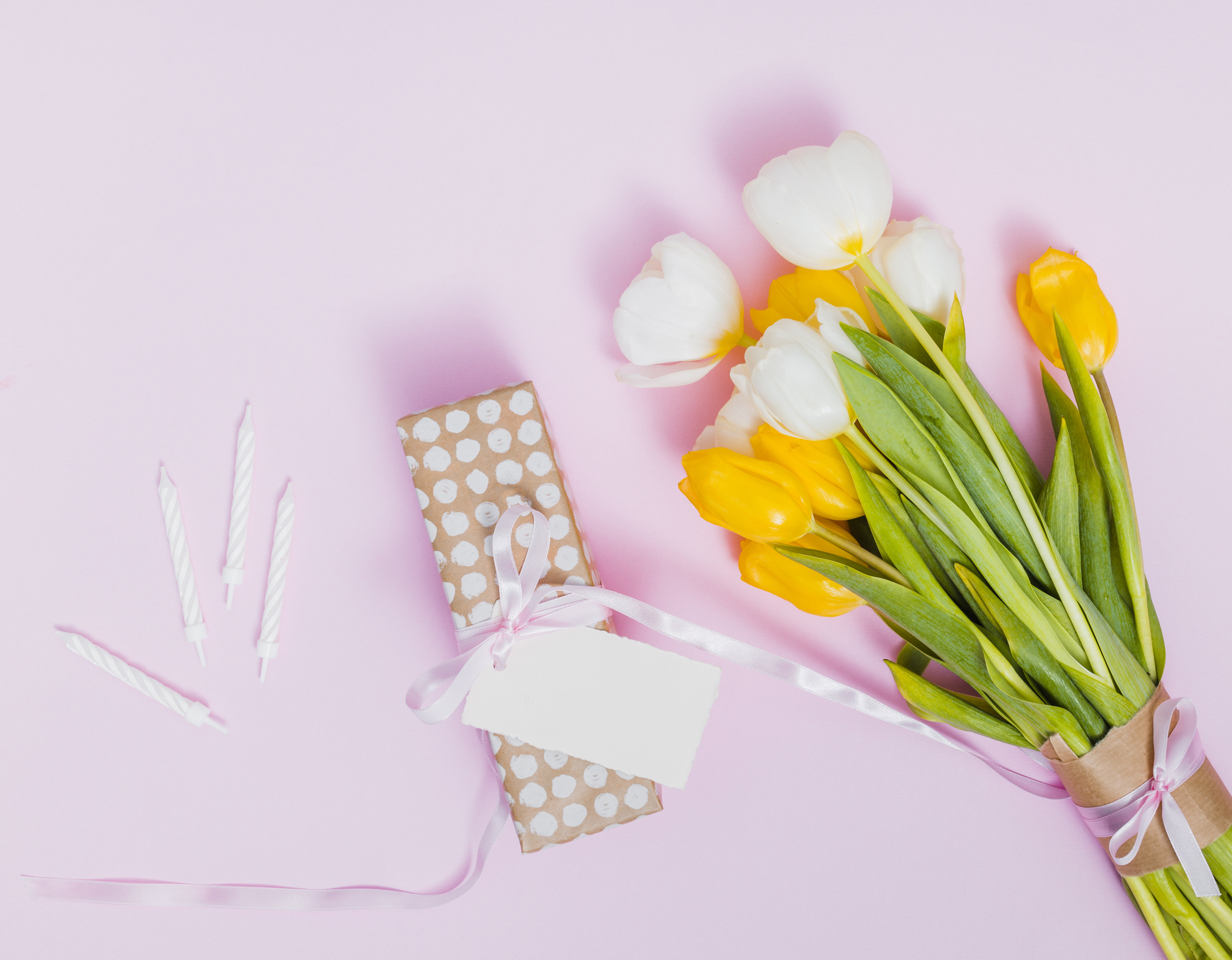 Что подарить девушке на 8 Марта Что подарить девушке на 8 Марта